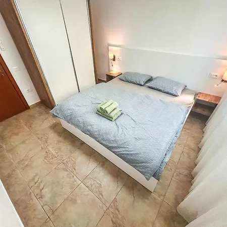 2 Bedroom 1429 Durrës