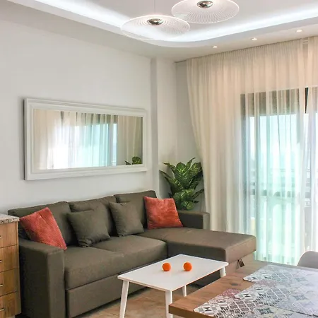 2 Bedroom 1429 Apartment